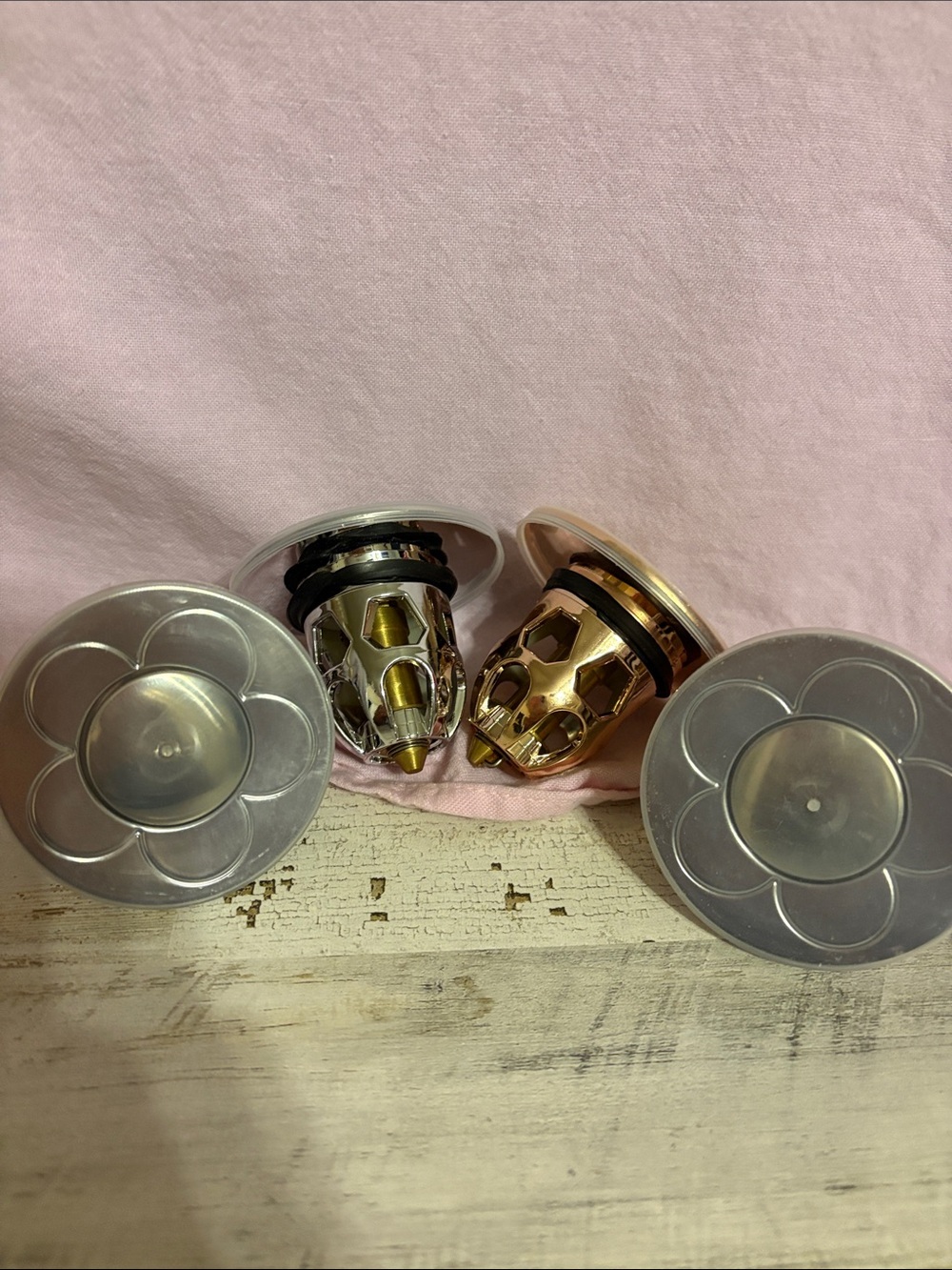 4 Sink Stoppers